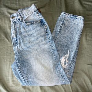 American eagle mom jeans